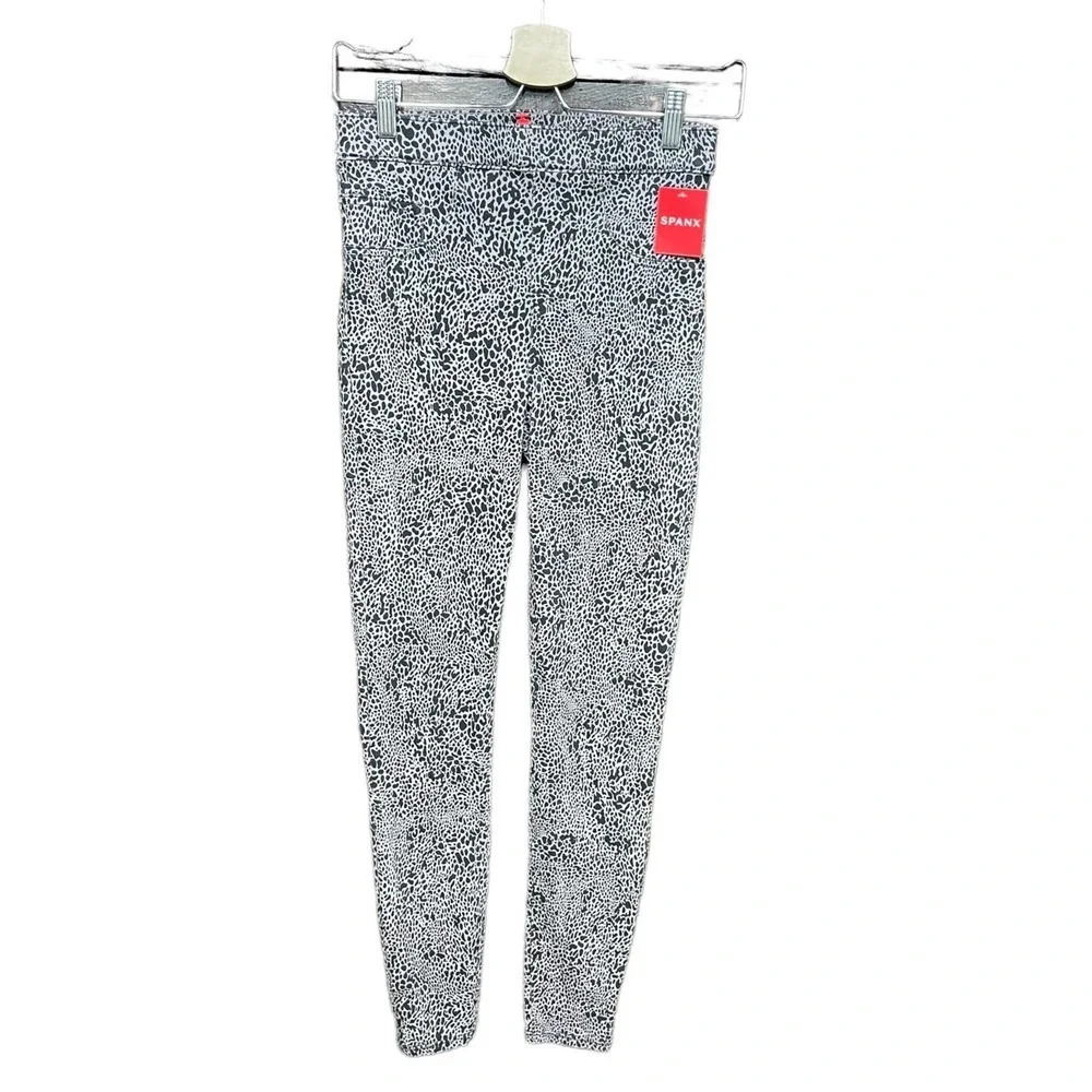 Spanx Jean-Ish Denim Leggings Desert Dot Print Size Small
